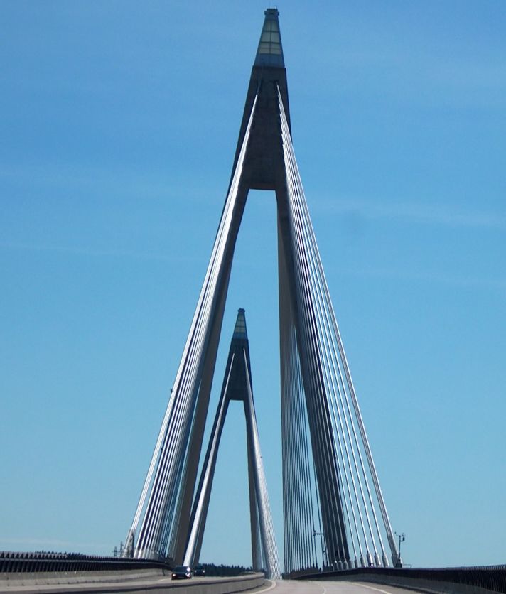 Uddevallabron, vy från motorvägen. Bild: Per Pixel