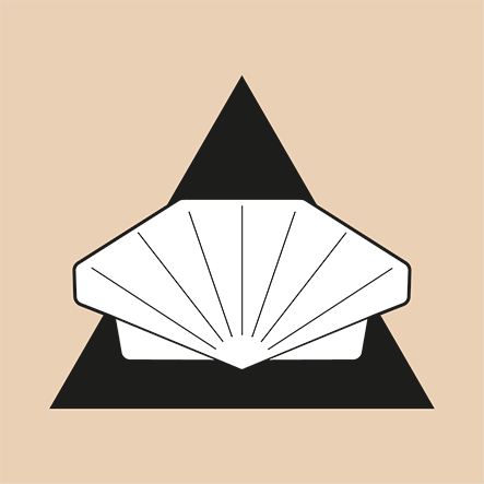 En logotyp för projektet snäckskalstriangeln bestående av en snäcka framför en triangel.